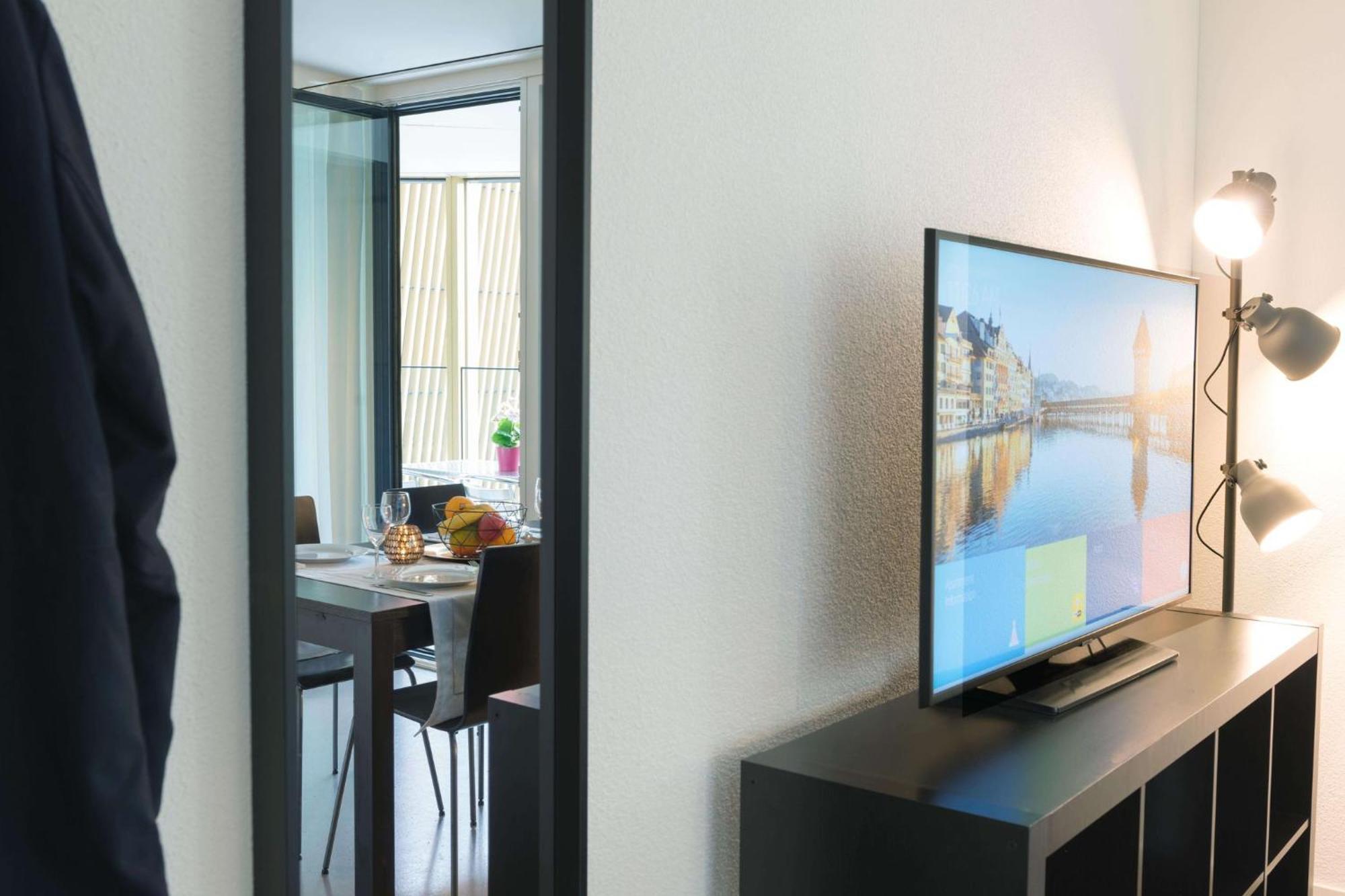 Hitrental Allmend Comfort Apartments Luzern Eksteriør bilde